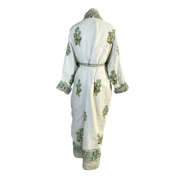 Block Print Reversible Robe - Picture 5 of 7